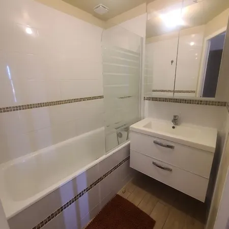 Les Chambrees Du Bac 3* Charly-sur-Marne