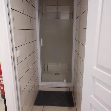 Les Chambrees Du Bac 招待所